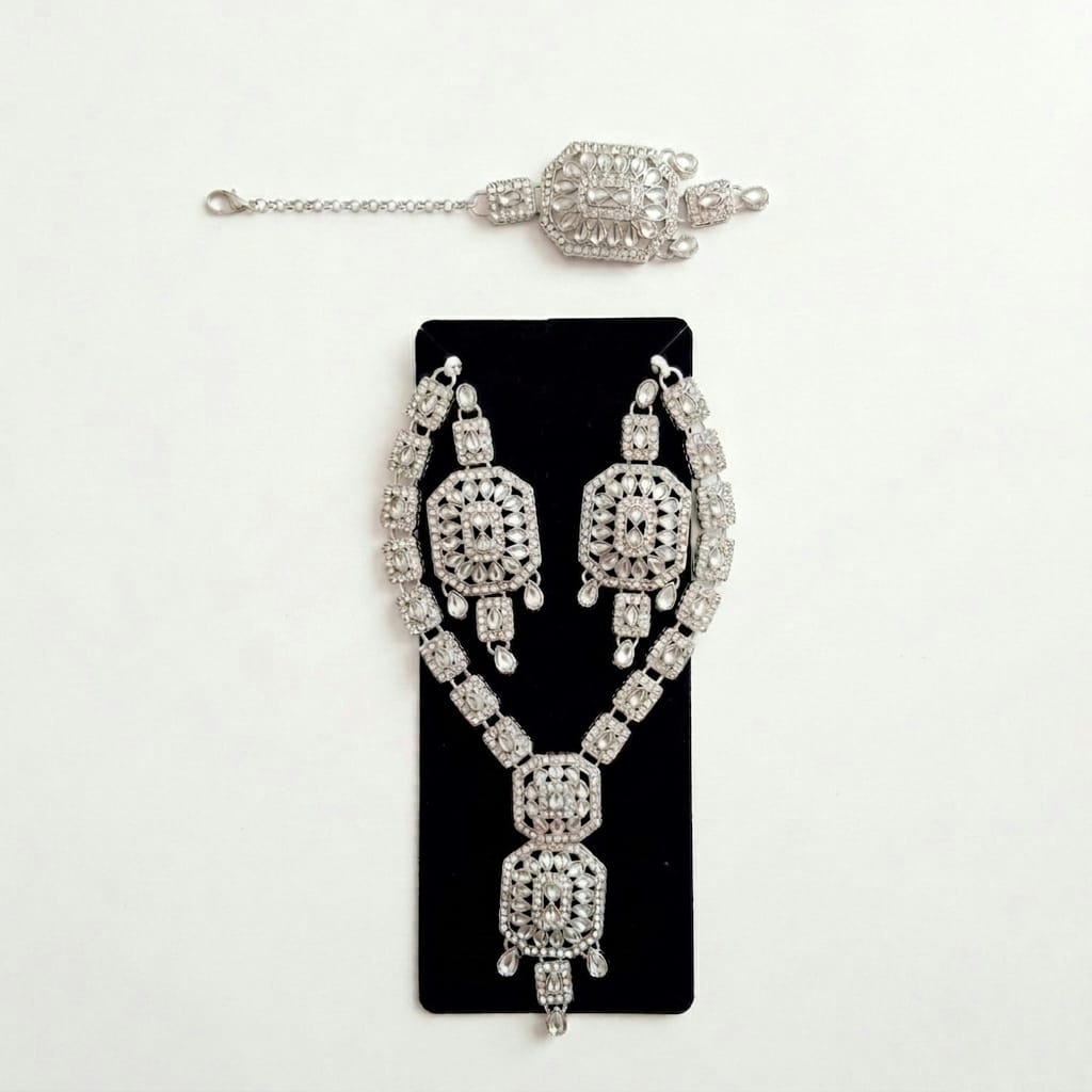 e36fc32c-36d8-4173-8355-3617b705851e Silver-Tone Geometric Kundan 3-Piece Set - Image 1